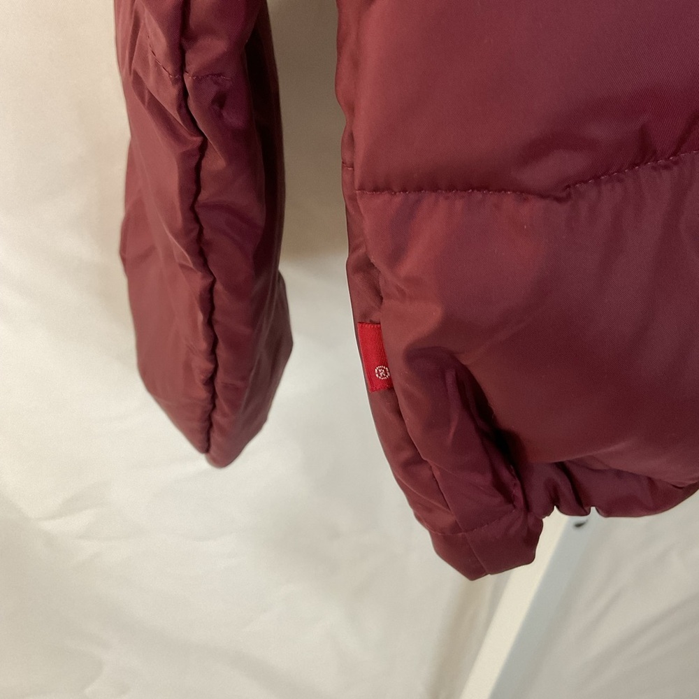 Levi's Maroon Jacket - Picture 8 of 12